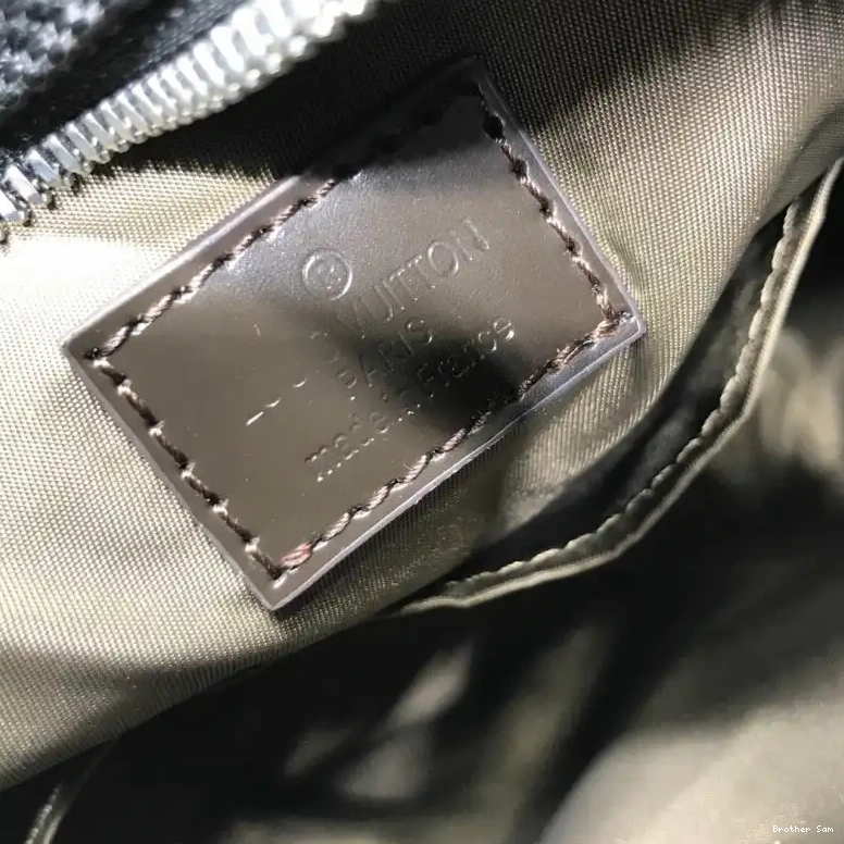 Brother Sam Yupoo 19B5790022 LV Bags 0629